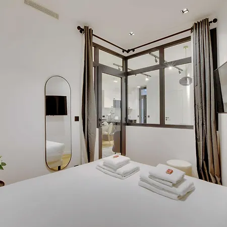 Authentic - 2br 6p - Rue Des Martyrs - Opera