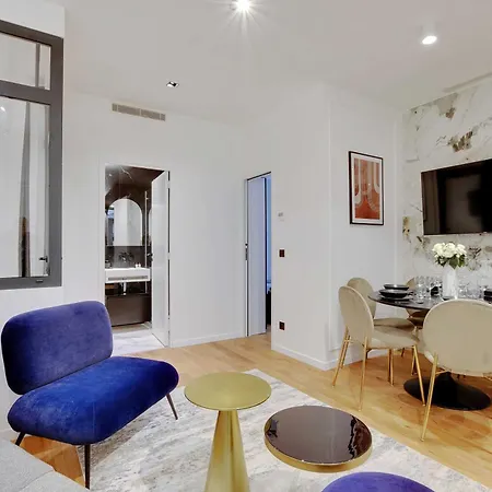 Authentic - 2br 6p - Rue Des Martyrs - Opera باريس